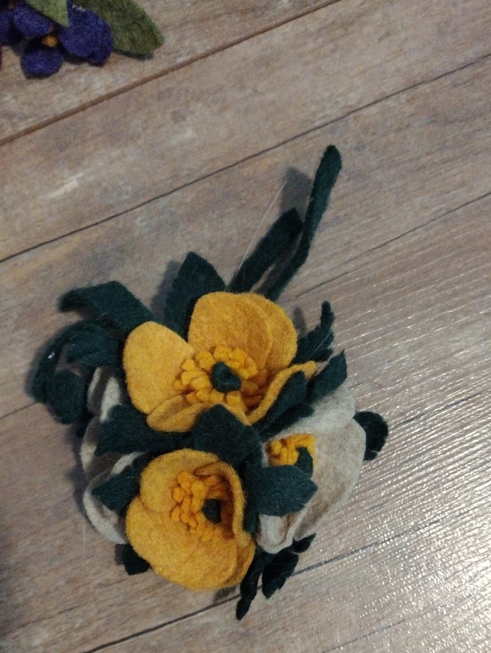 Felt Flower Lot - Picture 6 of 12